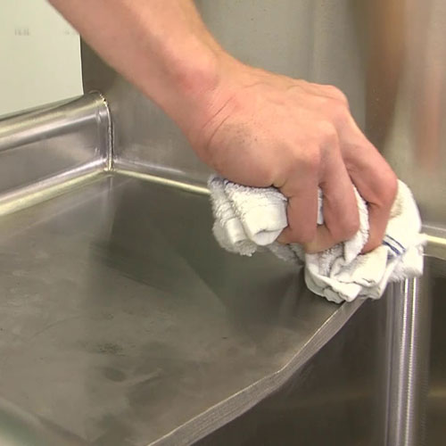 DNZ-409 KOKUSUZ PASLANMAZ ÇELİK - KROM TEMİZLEYİCİ VE PARLATICI